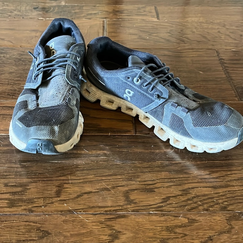 On Cloud Tennis Shoes